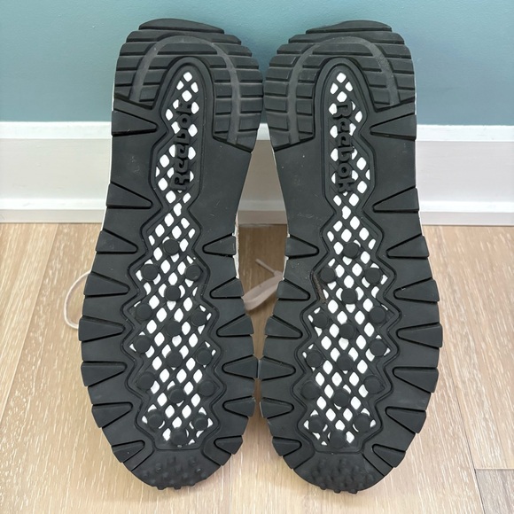 Reebok Classic Leather Legacy sneakers Stucco Midnight Pine Men’s size 9 - Picture 4 of 4